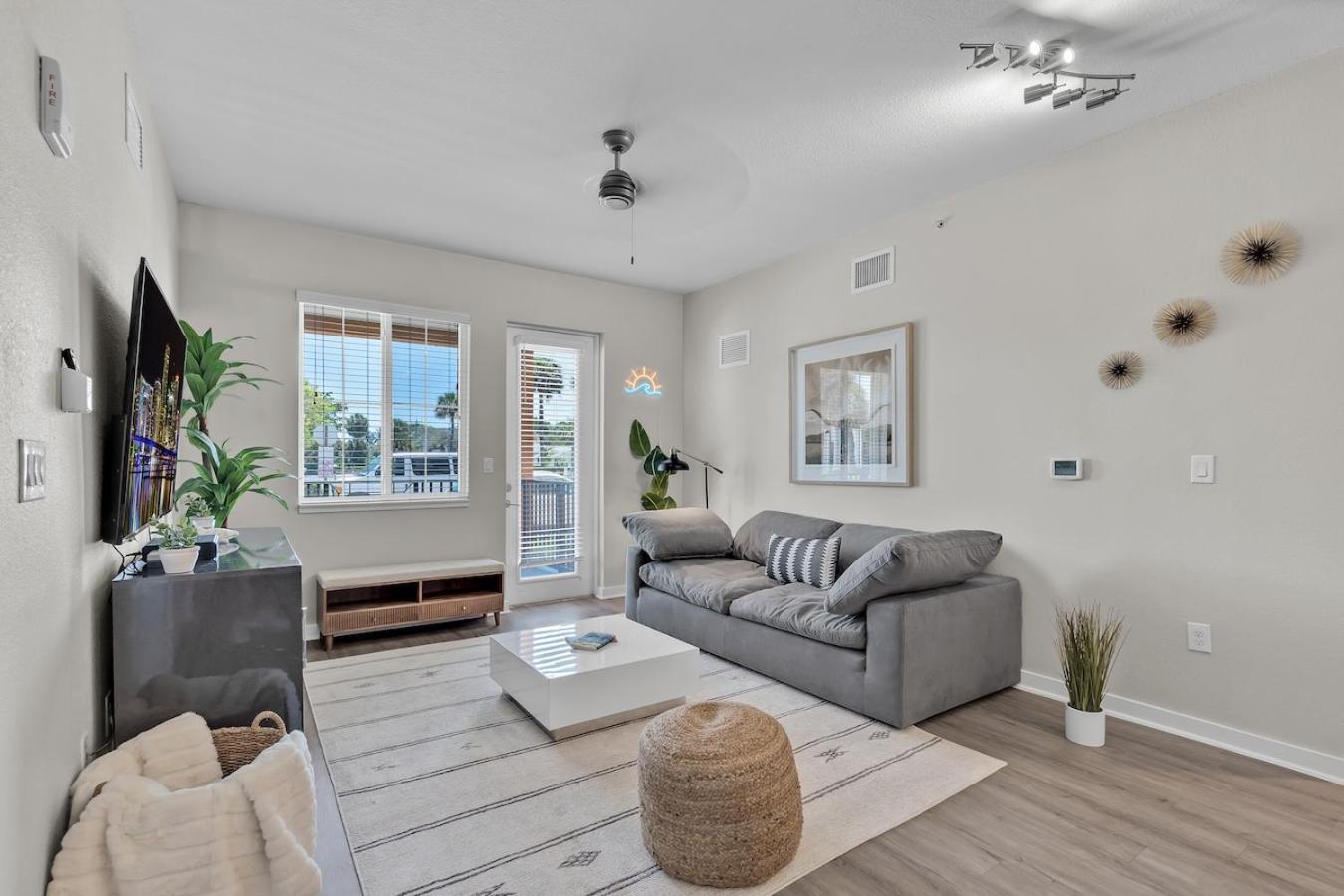 Cozy Retreat 2 Bedroom Hideaway Moments From The Sand Boynton Beach Exterior foto